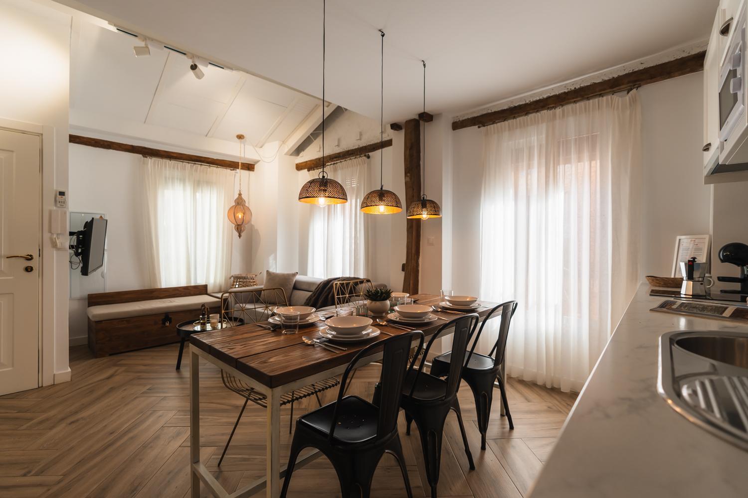 Tuguest Santa Paula Apartment *